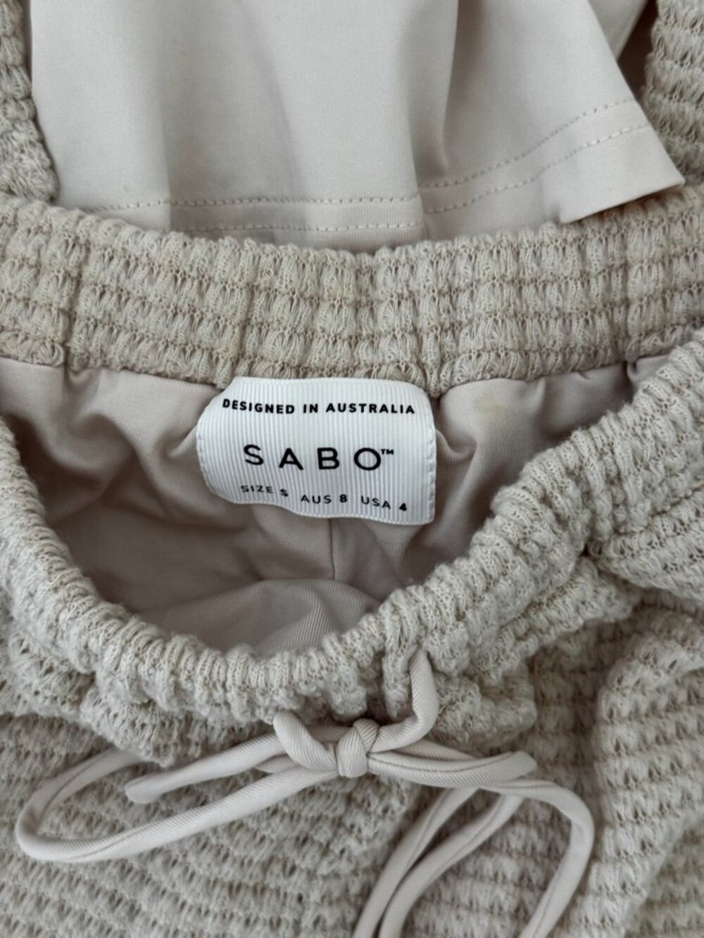 Sabo Beige Waffle Knit Matching Top and Shorts Set - Small - Picture 6 of 7